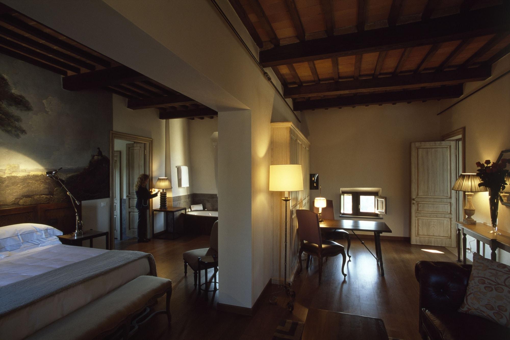Castel Monastero - The Leading Hotels Of The World Castelnuovo Berardenga Exteriér fotografie